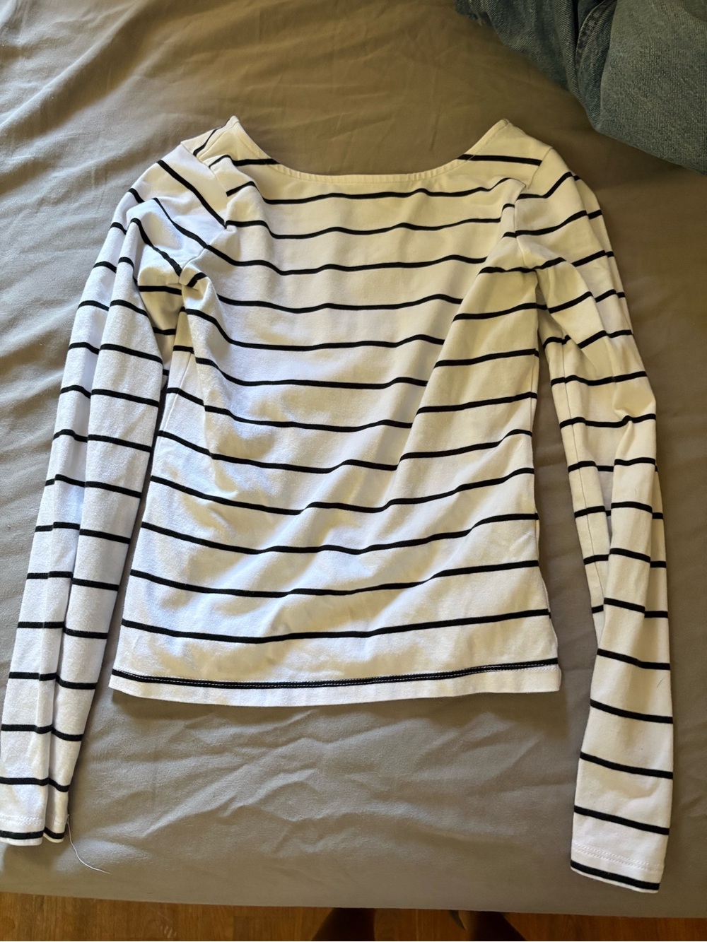 Madewell Women’s White and Black Striped Long-Sleeve Top
